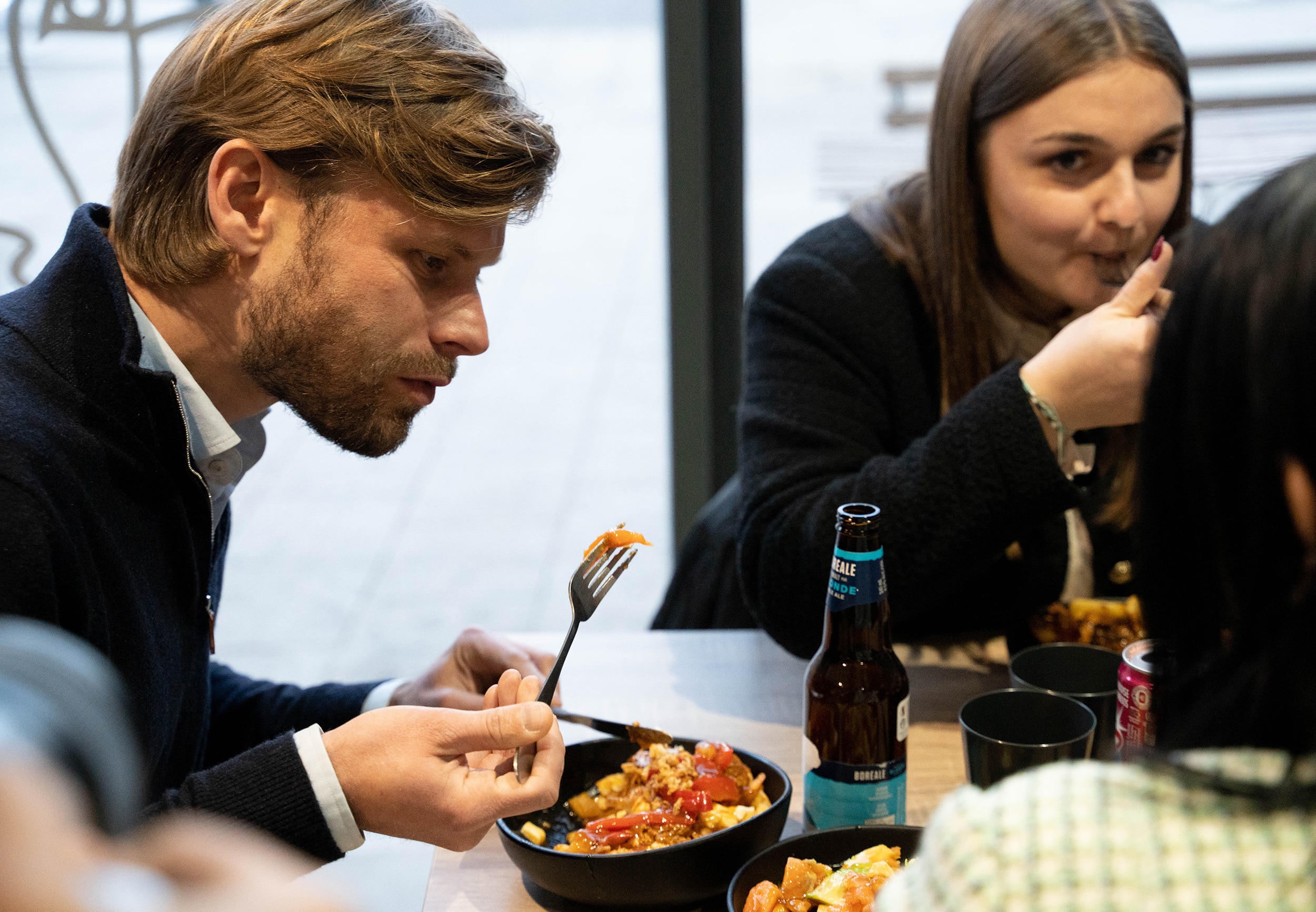 mon caribou partage restaurant sur place poutine salade