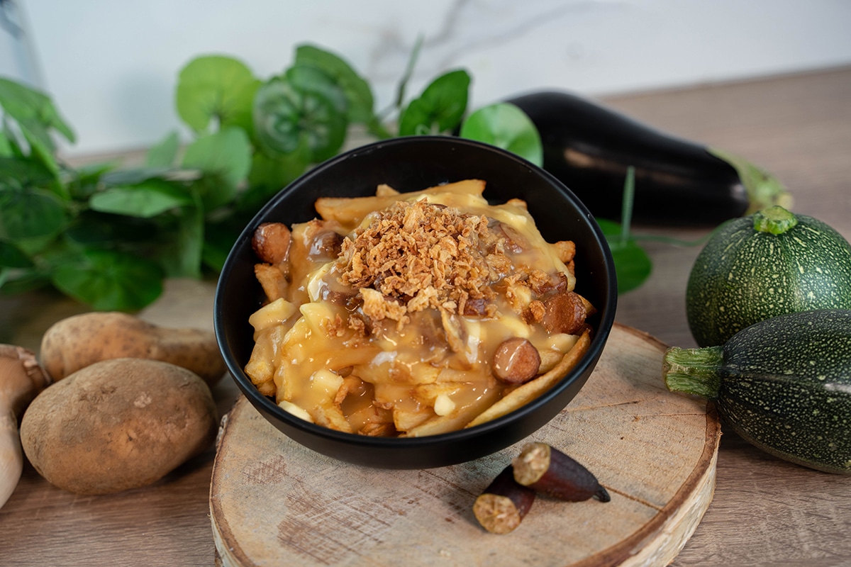 mon caribou poutine du moment septembre octobre la toronto 2